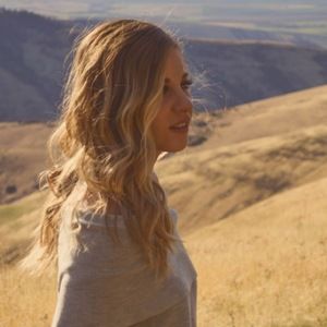 Meet your Posher, Kelsie